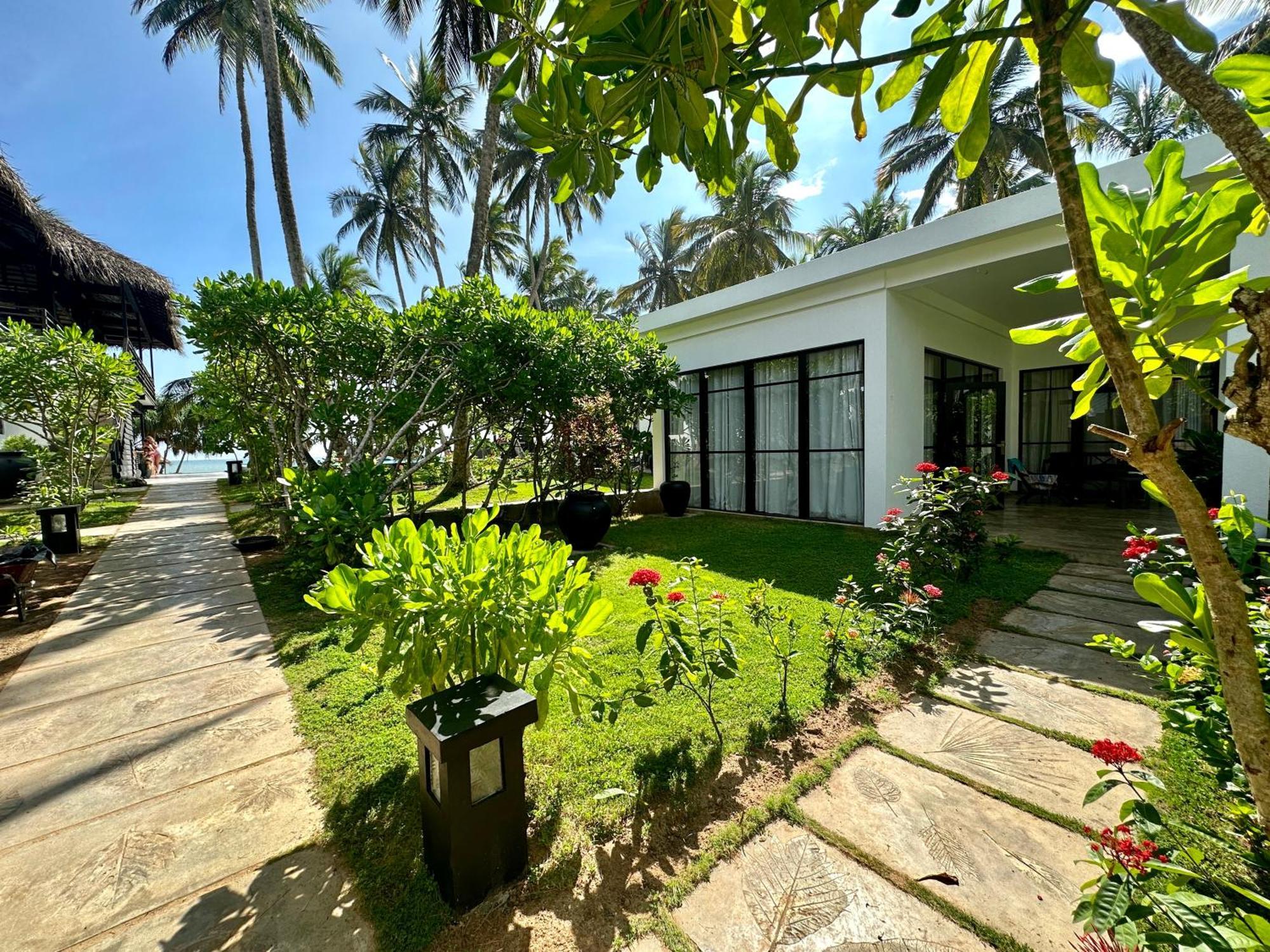 South Coast Villas By Mandala Tangalle Exterior photo